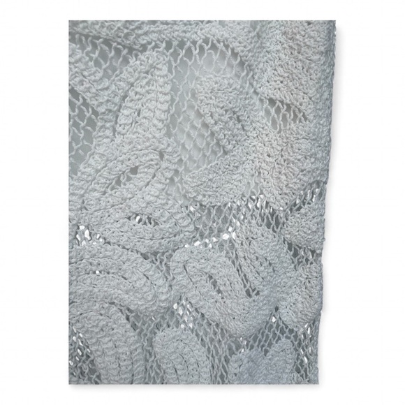 White Crochet Lace Two Piece Bottom and Top Set - Picture 5 of 8